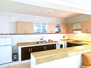 Modern and Cozy Beach Facing 2BR Apt in La Tulipe Complex, Tangier - 2