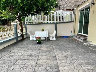 Spacious and peaceful 3 bedrooms detached house inside Bangkok - 5