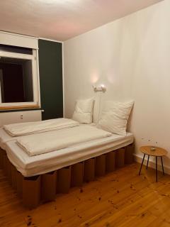 Charmantes Altbau-Apartment Charmanter Altbau nahe ICE-Bahnhof by Castora Homes - 6