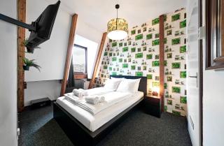 Flying Pig Downtown - Amsterdam - 0