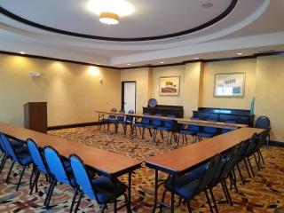 Holiday Inn Express Hotel & Suites Royse City - RockwallRockwall - Royse City by IHG - 1