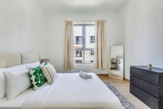 GuestReady - Chic coastal living at Port de La Mer - 9