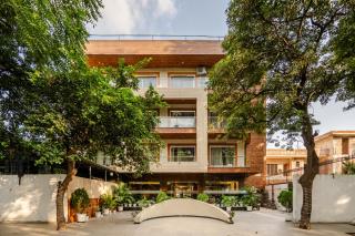 Royal Residence Near 32nd Avenue - Gurugram - 9