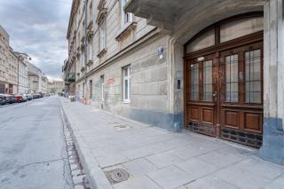 Bocheńska Modern Apartment by BookingHost - 9