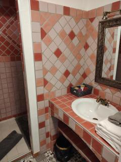 VILLA ARTEMIA Maison vigneronne - chambre d hôtes-B&B-piscine et spa - 5