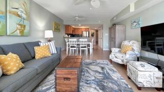 Malibu Pointe - 602 - 2