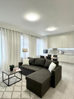Gorgeous 2 bedroom - 2