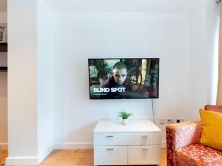 Pass the Keys Spacious 2Bed 2Bath Near RAF Museum – Colindale - 4