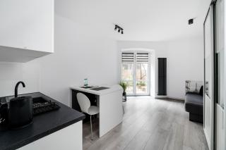 Park Źródliska Studio with Garden by BookingHost - 5