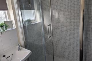 2 Bed Chalet - Sleeps 5 - Free Parking - Tv - 5