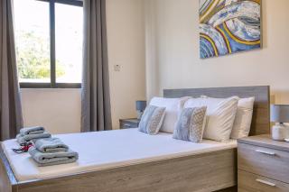 Cosy 1 Bedroom with balcony in St Julians AEBE1 - 4