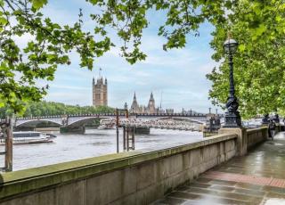 Parliament view apartment x 4 - 2