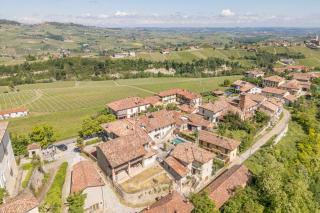 Ca Fredo Apartment With Pool, Monforte D'alba - 4