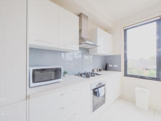 Mt Waverley Spacious 2br2ba Parking Wifi Balcony - 3