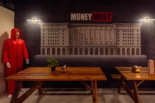 Whoopers Hostel Ao Nang - By The Beach - 3