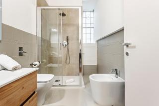 Exclusive 4 bedrooms apartment in Brera - 1