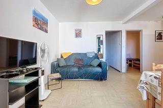 Bright apartment near beach - 0