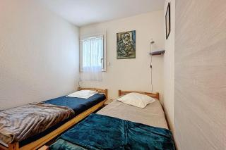 Bright apartment near beach - 5