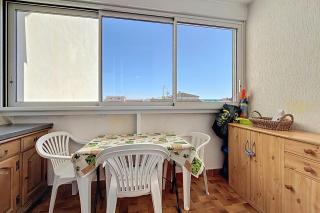 Bright apartment near beach - 3