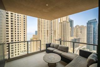 NH Luxury 2BR, Marina & Palm Views with Pool & Gym Access - 0