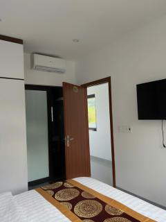 TGH Hồng Chiêm Hotel - 1