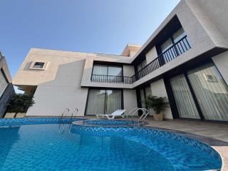 Villa Papillon by DanCenter | Pvt Pool | Jacuzzi | Kids Room | Udaipur - 3