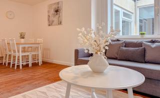 58b Thorpe Road - City Centre - 1