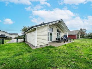 Steuerbord 3 - Freistehendes Ferienhaus mit Garten & Sauna - 0