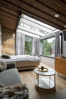 Himosranta Suite A - Private Suite with Hot Tub & Lake Views - 9