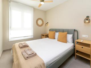 Malaga City Pool & Park - 9