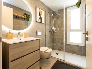 Malaga City Pool & Park - 6