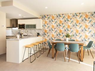 Malaga City Pool & Park - 3