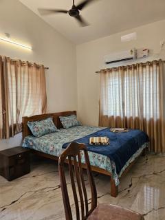 Rock Finch Holiday Homes - Malpe Beach - 5