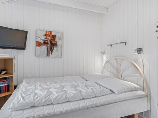 Holiday Home Joonatan - 900m from the sea by Interhome - 2