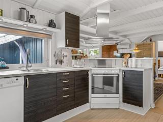 Holiday Home Joonatan - 900m from the sea by Interhome - 5