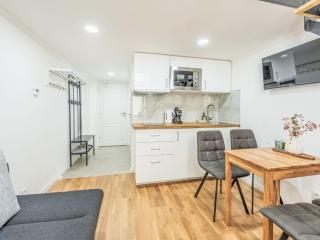 Apartment Čelakovsky-3 by Interhome - 5