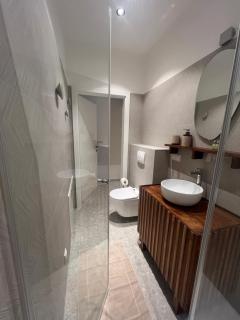 Residence K - Comfy Studio in Historic Townhouse - 3