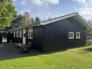 Holiday Home Hughlek - from the sea by Interhome - 1