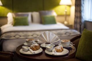 Breffni Arms Hotel - 2