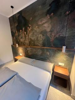 Residence K - Comfy Studio in Historic Townhouse - 9