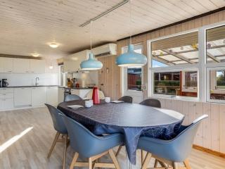 Holiday Home Ali - 500m from the sea by Interhome - 5