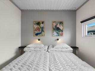 Apartment Asfrid - 80m from the sea by Interhome - 4