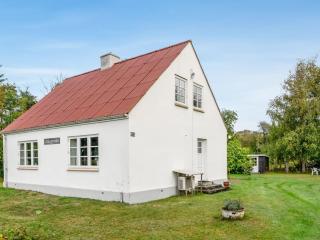 Holiday Home Kätlin - 900m from the sea by Interhome - 0