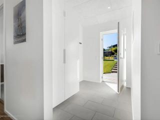 Holiday Home Assa - 500m from the sea by Interhome - 3