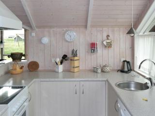 Holiday Home Bryngeir - 100m from the sea by Interhome - 5