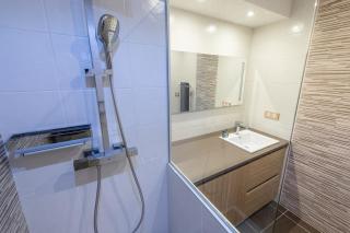 Chez Annie- 2 Chambres avec garage sous terrain - 3