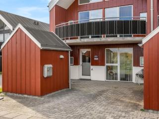 Holiday Home Janik - 700m from the sea by Interhome - 7