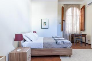 GuestHost - Central Apartment with Private Garden! - 8