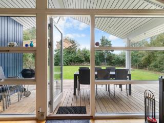 Holiday Home Ellinor - 190m from the sea by Interhome - 3