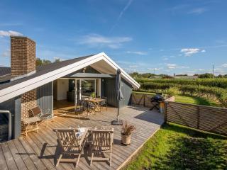 Holiday Home Thamina - 200m to the fjord by Interhome - 2